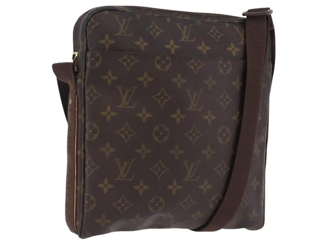 LOUIS VUITTON Monogram Trotteur Bobourg Shoulder Bag M97037 LV Auth BA14903 Monogramma