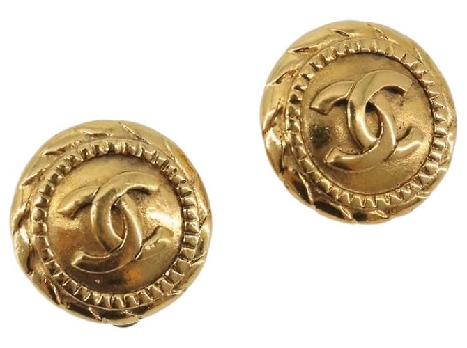 Pendientes CHANEL Metal Tono Dorado CC Auth 198839V