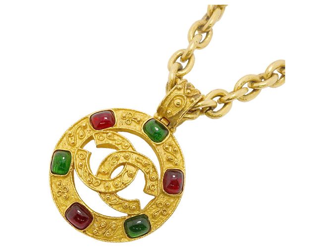 Chanel vergoldete Halskette mit farbigen Steinen Rot Golden Grün
