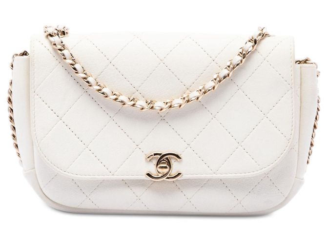 Chanel White CC Quilted Goatskin Casual Trip Flap Branco