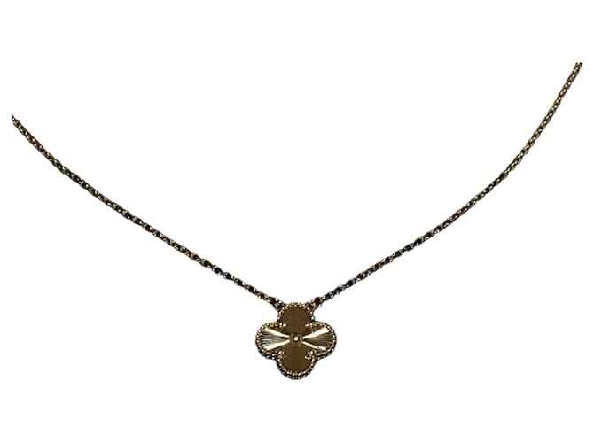 Van Cleef & Arpels Vintage Alhambra Pendant Necklace Yellow Gold 