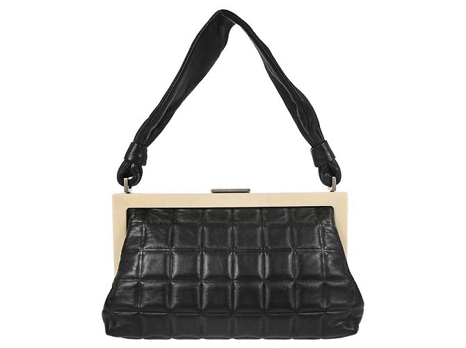 Chanel Chocolate Bar Frame Quilted Lambskin Small Noir