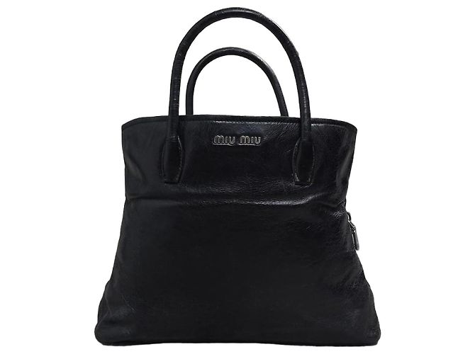 Wunderschöne Miu Miu Vitello Handtasche Schwarz