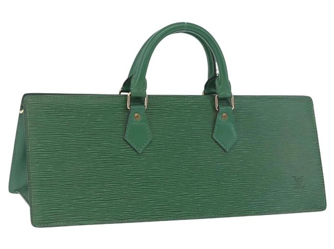 LOUIS VUITTON Bolsa Triangle Epi Verde M52094 LV Auth ep15656A