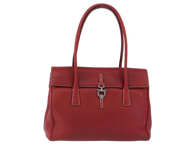 Salvatore Ferragamo Gancini Top Handle Leather Vermelho