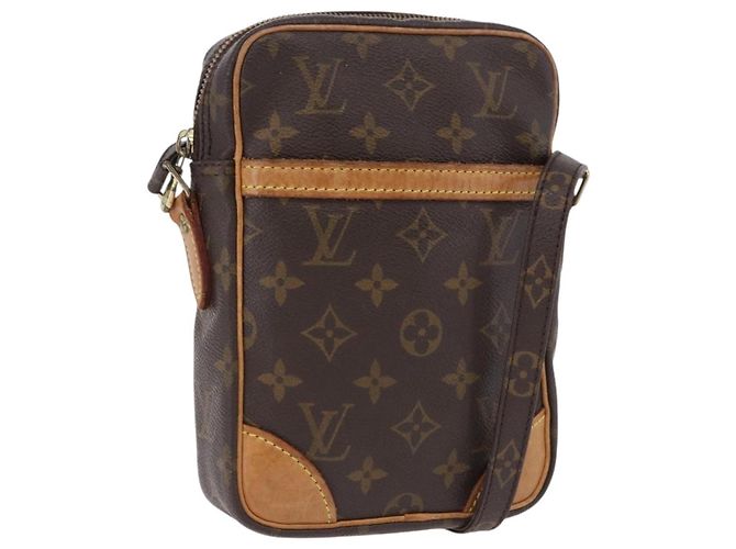 LOUIS VUITTON Bolsa de Ombro Monogram Danube M45266 LV Auth ka5814A Monograma