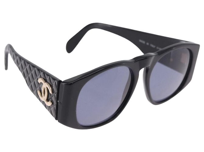 Occhiali da sole CHANEL COCO Mark Matelasse Plastica Nero Oro CC Auth 198824 D'oro