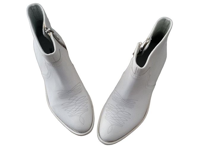 Zadig & Voltaire white leather ankle boots