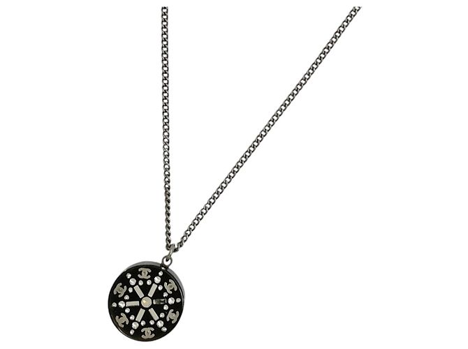 Collana Chanel Argento con Design Coco Mark