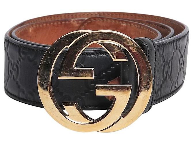 Gucci Cinturón negro con hebilla G entrelazada