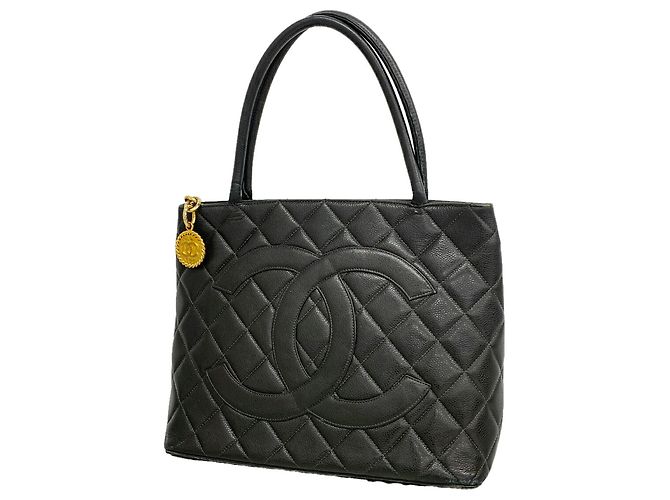 Borsa Tote Chanel in vitello grana nera Nero