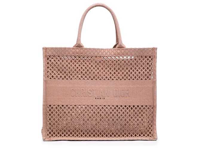 Dior Book Tote Large de malla bordada Rosa