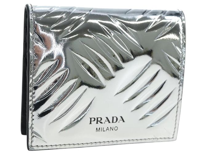 PRADA Bifold Wallet Brushed leather Silver Auth 197314M Silvery