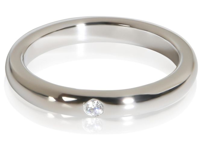 Anello stacking Elsa Peretti in platino e diamanti Tiffany & Co.