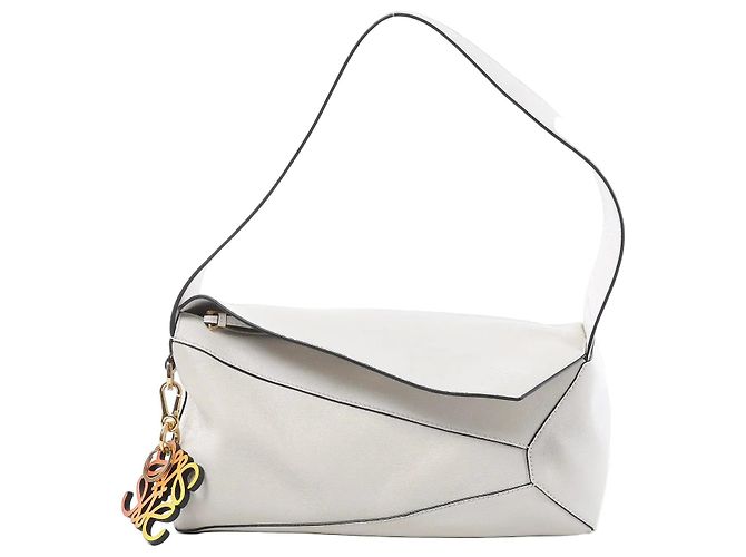 Bolsa de Ombro em Couro LOEWE Puzzle Hobo em White Bege