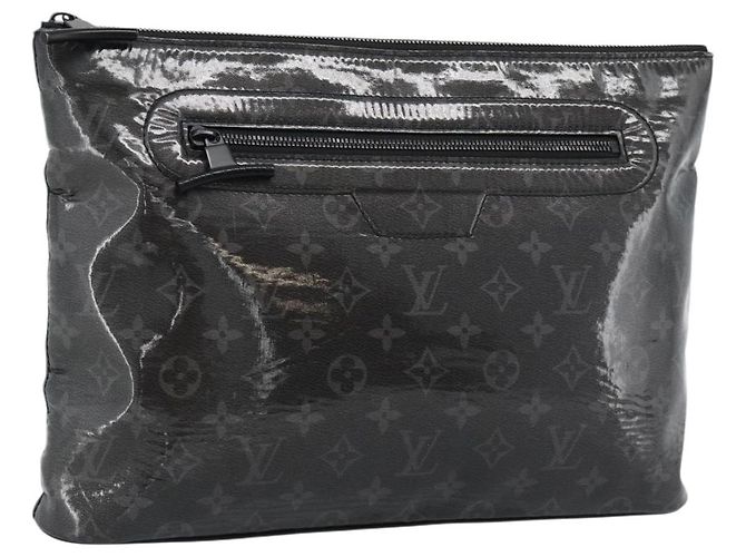 LOUIS VUITTON Monogram Eclipse Glaze Pochette Cosmos Black M63373