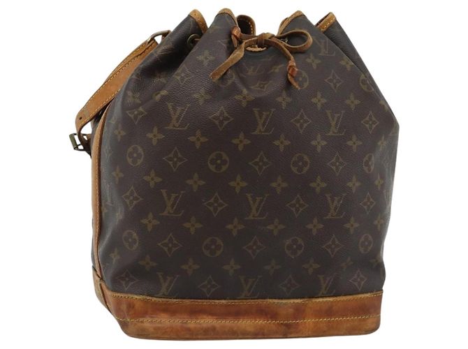LOUIS VUITTON Monogram Noe Shoulder Bag M42224 LV