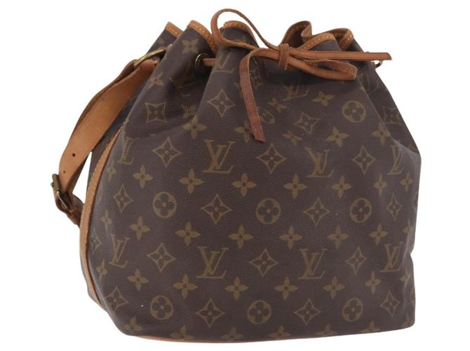 LOUIS VUITTON Monogram Petit Noe Shoulder Bag M42226 LV