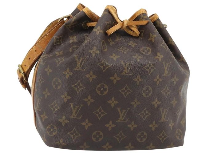 LOUIS VUITTON Monogram Petit Noe Shoulder Bag M42226 LV