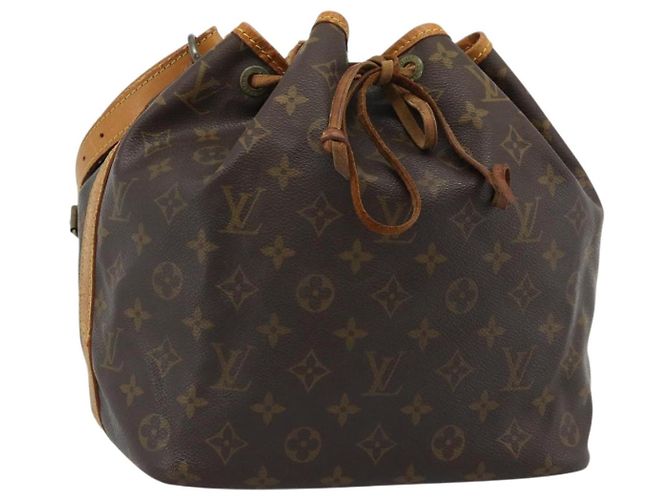 LOUIS VUITTON Monogram Petit Noe Shoulder Bag M42226 LV