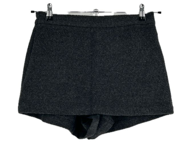 Autre Marque THE FRANKIE SHOP Mini Shorts Grau