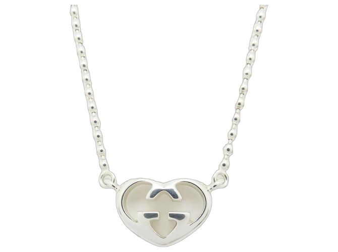 Collar GUCCI Interlocking G Heart Plata