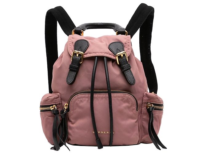 Mochila Burberry Runway Small de nailon rosa