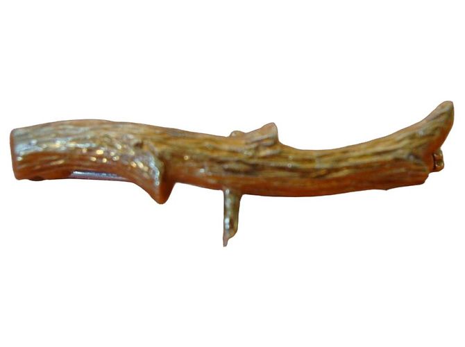 Autre Marque Broche Branche en Or Texturée Doré