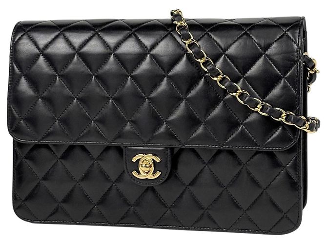 Bolsa de ombro Chanel Matelassé Coco Mark em couro Preto