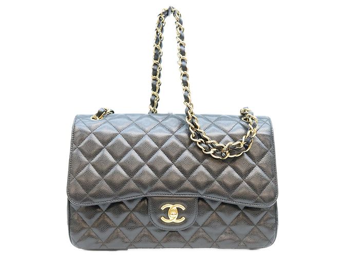 Timeless Borsa a tracolla Chanel in pelle caviar nera Nero