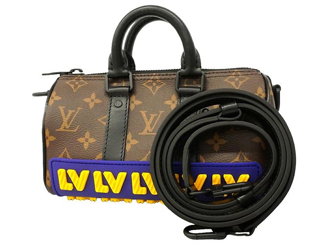 Louis Vuitton Monogram LV Rubber Keepall XS Handtasche Braun