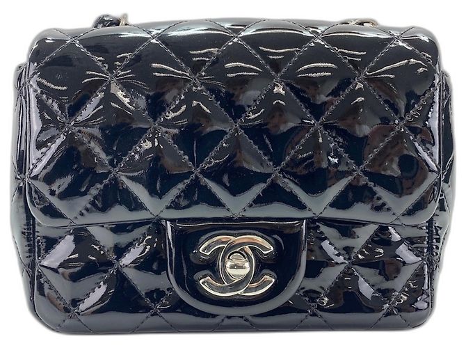 Borsa a tracolla Chanel Mini Matelassé, Black Nero