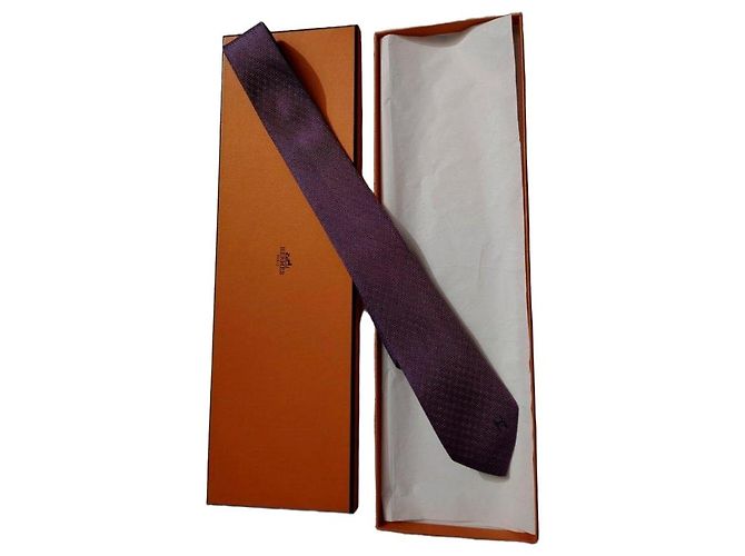 Cravate en soie Hermès Violet