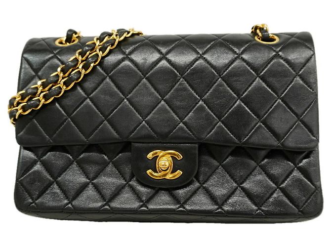 Borsa a tracolla Chanel Matelassé Nero