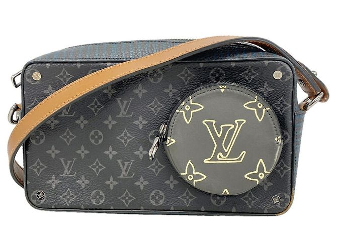 Borsa a tracolla Louis Vuitton Monogram Eclipse Nero