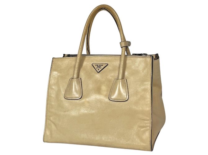 Borsa a mano Prada in pelle beige