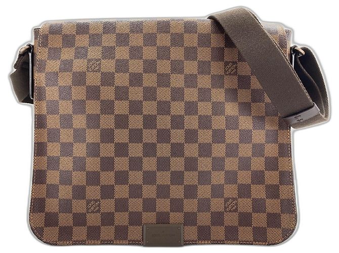Borsa a tracolla Louis Vuitton District Marrone