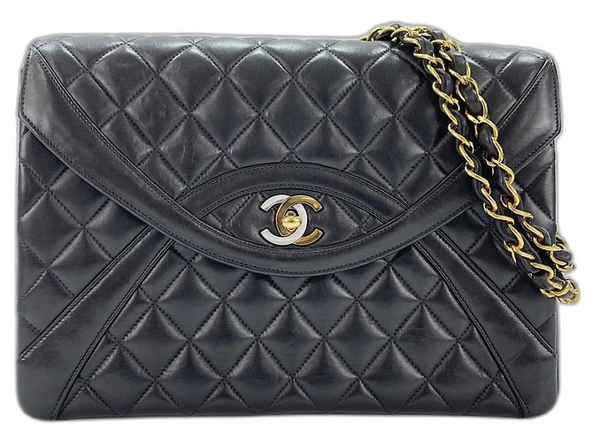 Borsa a tracolla Chanel Matelassé 25 Nero