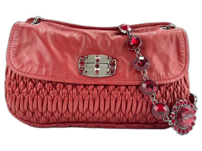 Borsa a tracolla Miu Miu Matelassé in rosso