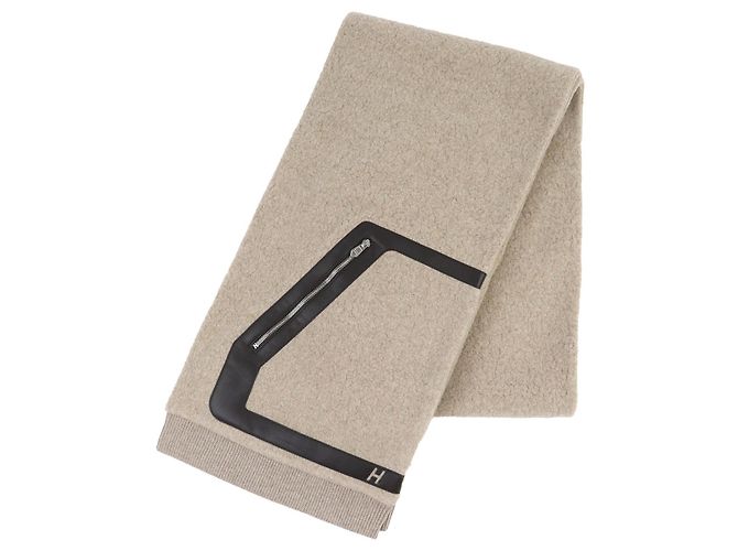 Cachecol de lã Hermès Teddy com bolso logo H Bege