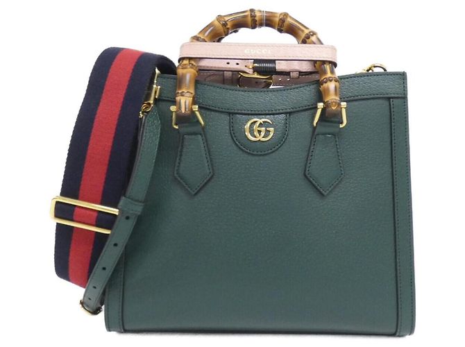 Borsa Gucci Diana in pelle verde