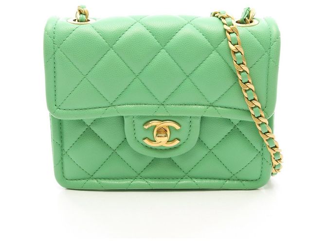 Bolsa de Ombro Pequena Chanel Matelassé Verde