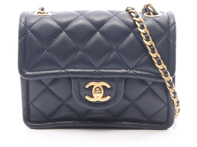 Borsa a tracolla Chanel Matelassé Navy Blu navy