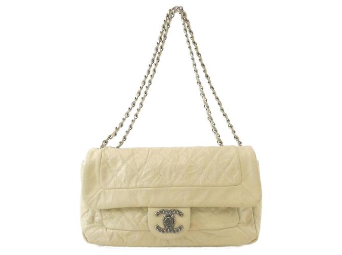 Bolsa de ombro Chanel em couro de bezerro Light Beige Bege