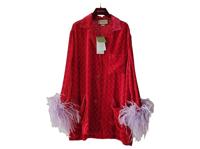 GUCCI GG DEVORÉ-SAMTJACKE rot mit Federn