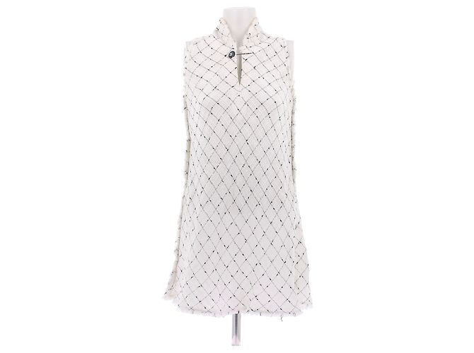 Chanel Vestido de tweed branco e preto