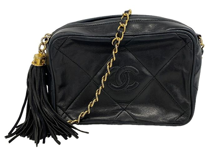 Borsa a tracolla Chanel in pelle d'agnello nera Nero