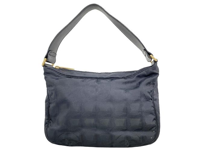 Borsa a tracolla Chanel New Travel Nylon Nero