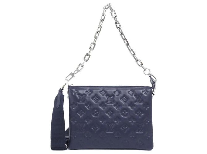 Borsa a tracolla Louis Vuitton Monogram Coussin PM Blu navy