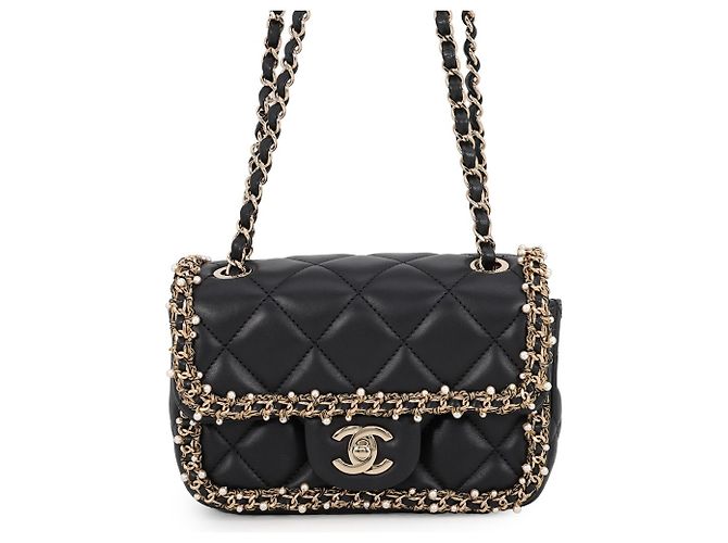 Borsa a tracolla mini Chanel Matelassé Nero